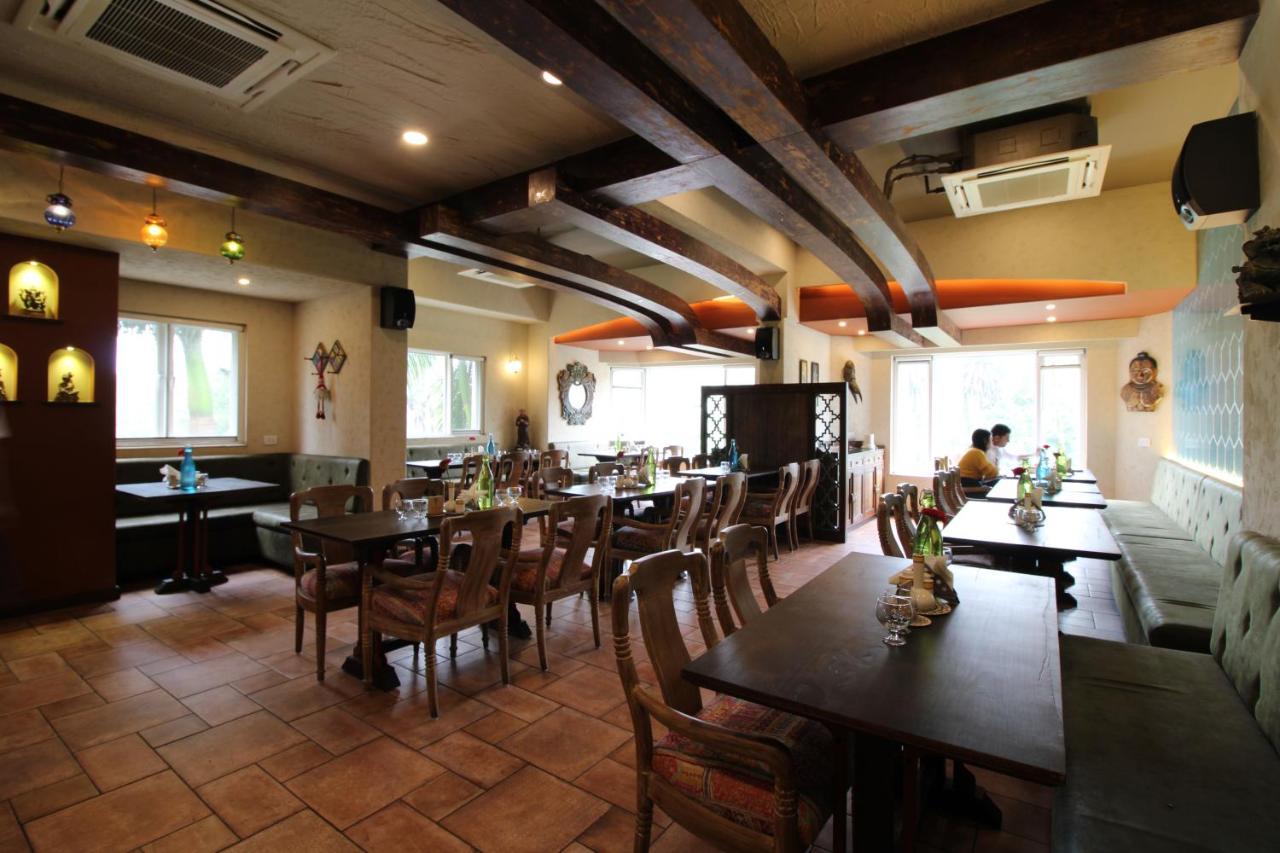 Hotel Hillock Mount Abu Esterno foto