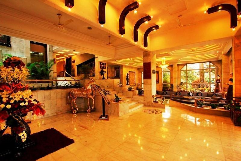 Hotel Hillock Mount Abu Esterno foto